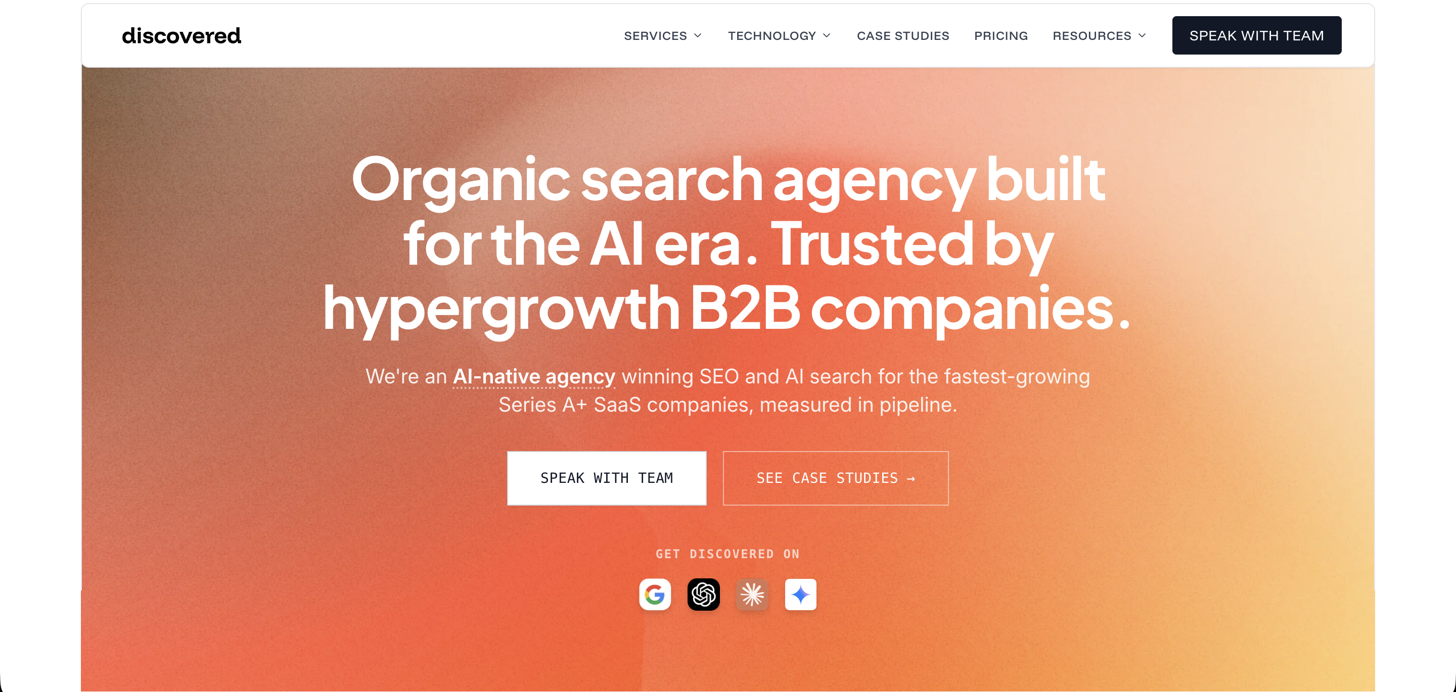 Discovered Labs homepage with the headline Organic search agency built for the AI era, trusted by hypergrowth B2B companies