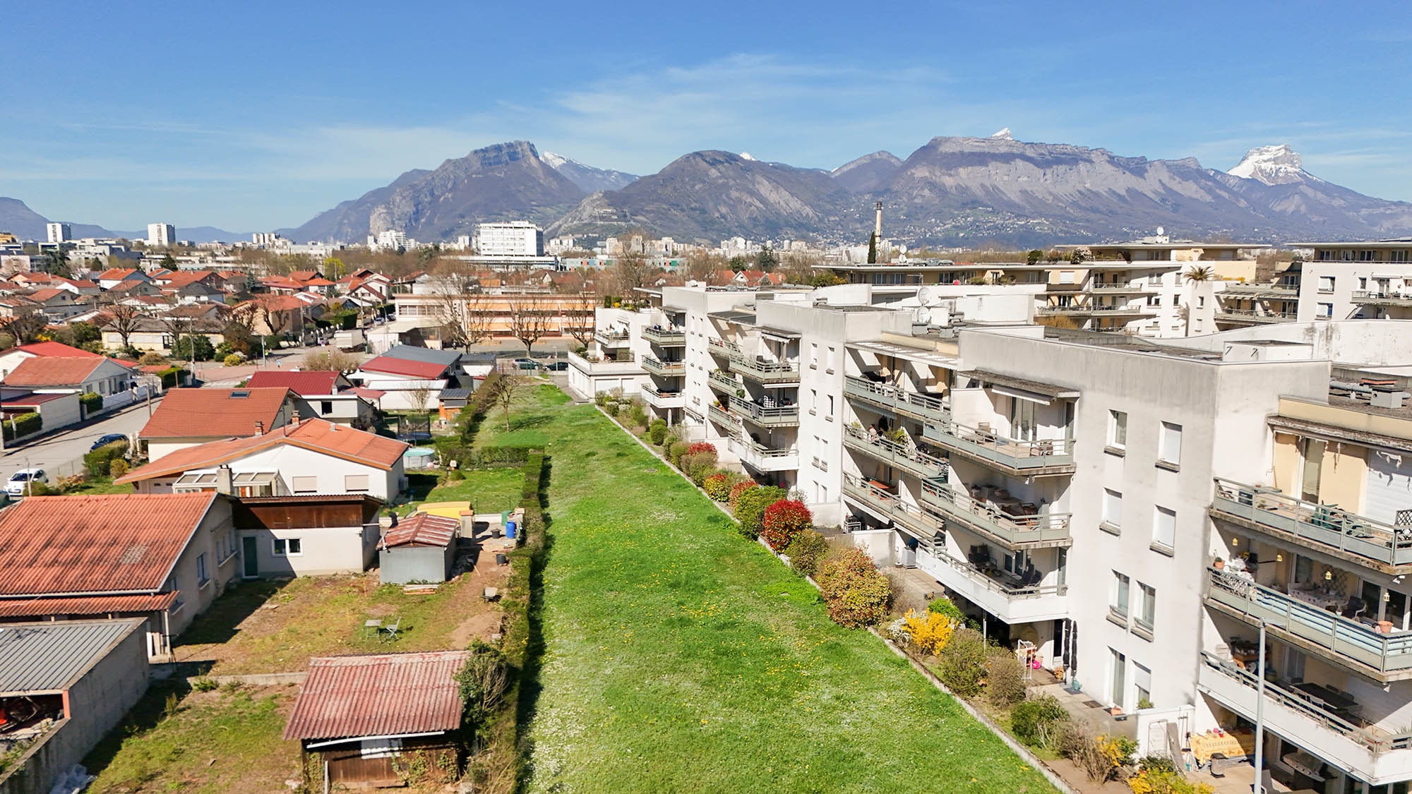cuisine d'une maison sur les alentours de saint egrève