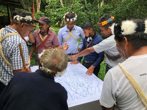 Wao discussing their mapping initiative.