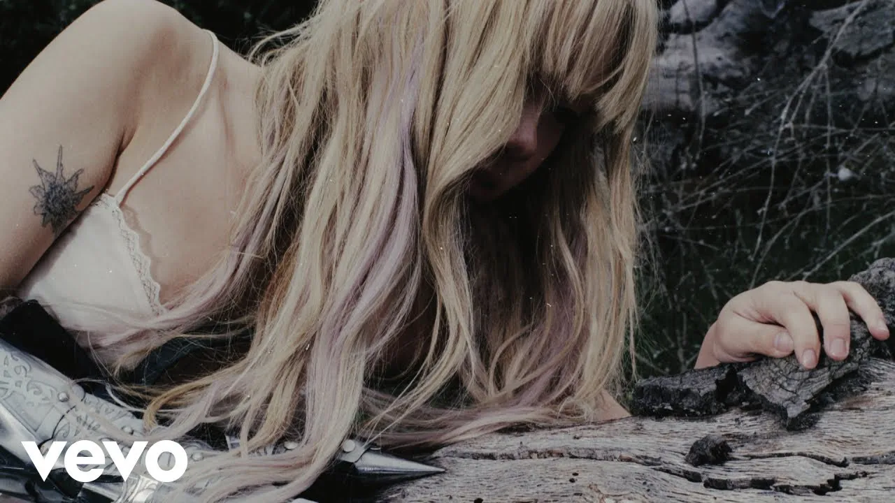 Wisp、新曲“Save me now”をリリース｜救済の祈りがフィードバックノイズに木霊する