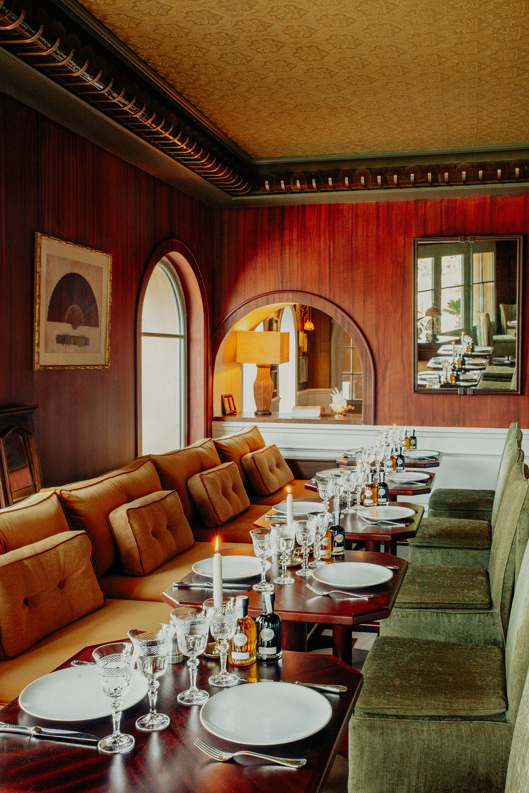 Inside the Candela Mas Candille restaurant 