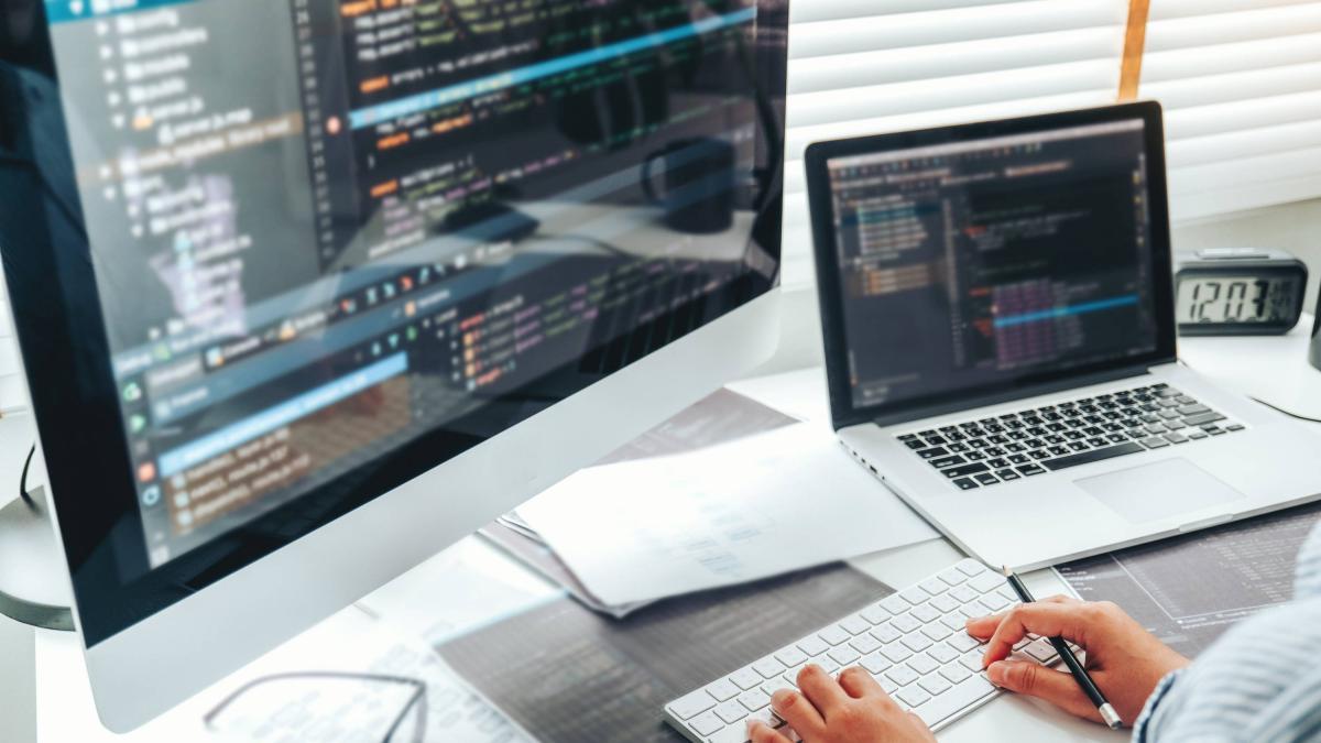 Measure and reduce the carbon footprint of your technology operations with AI