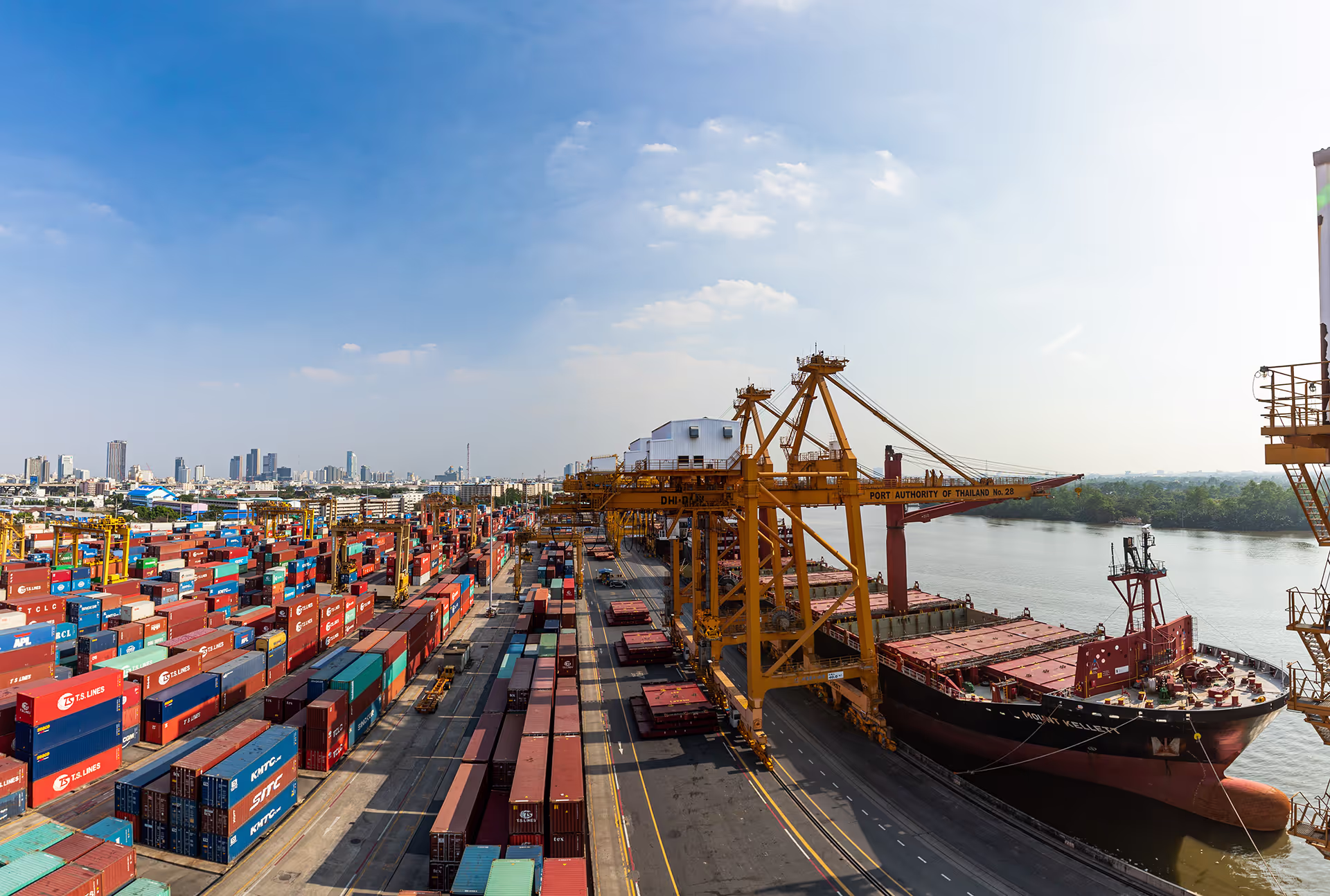 Sea port with a lot of containers