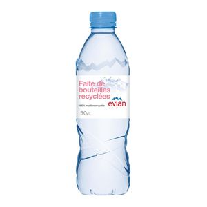 Bouteille d’eau minérale Evian 50 cl proposée chez Chikin Bang, idéale pour accompagner les plats coréens.