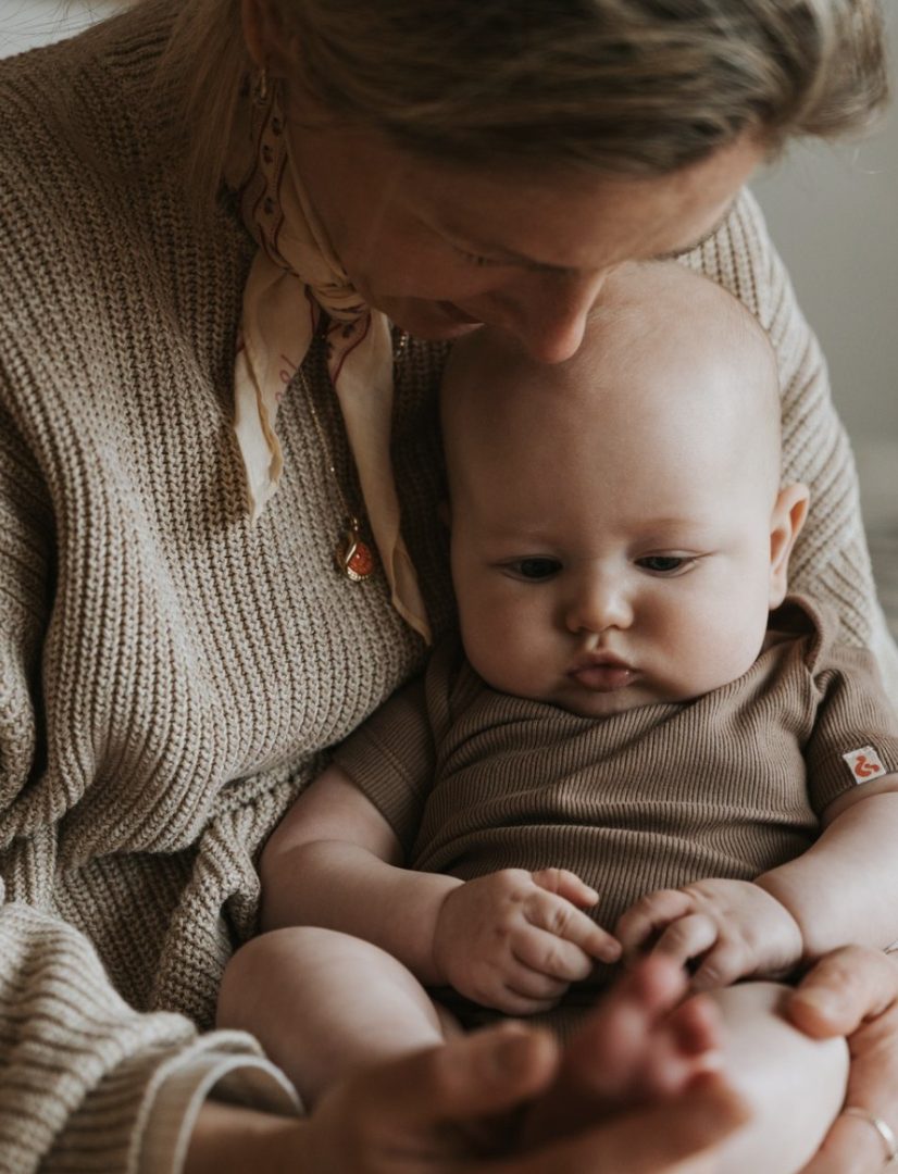 How to Dress a Newborn - A Practical Guide