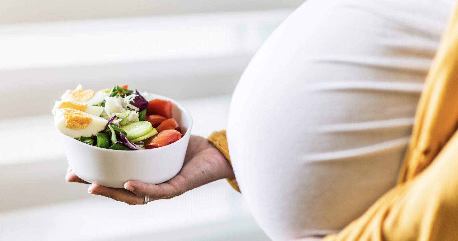 Food Cravings During Pregnancy - Expert Guide