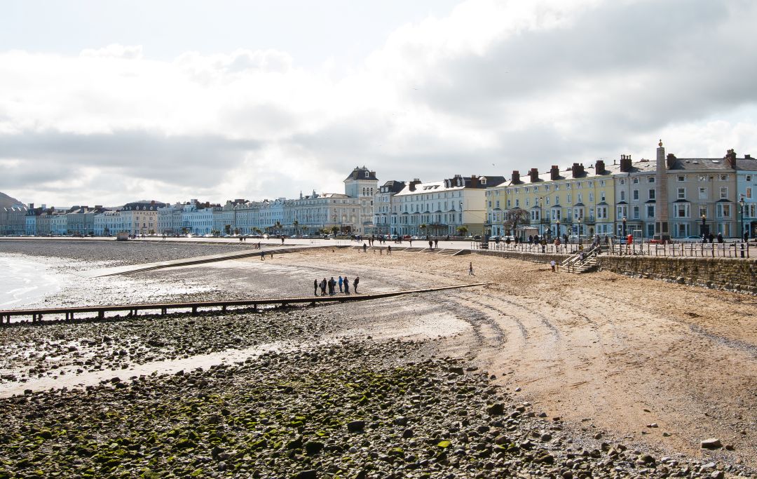 Llandudno Things to Do This Autumn: Fireworks, Walks & Food