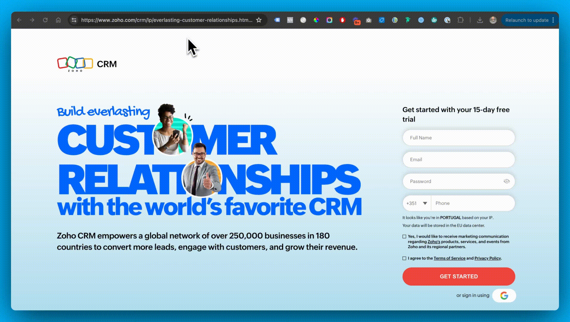 Close-up of Zoho CRM’s landing page with a sign-up form for a 15-day free trial