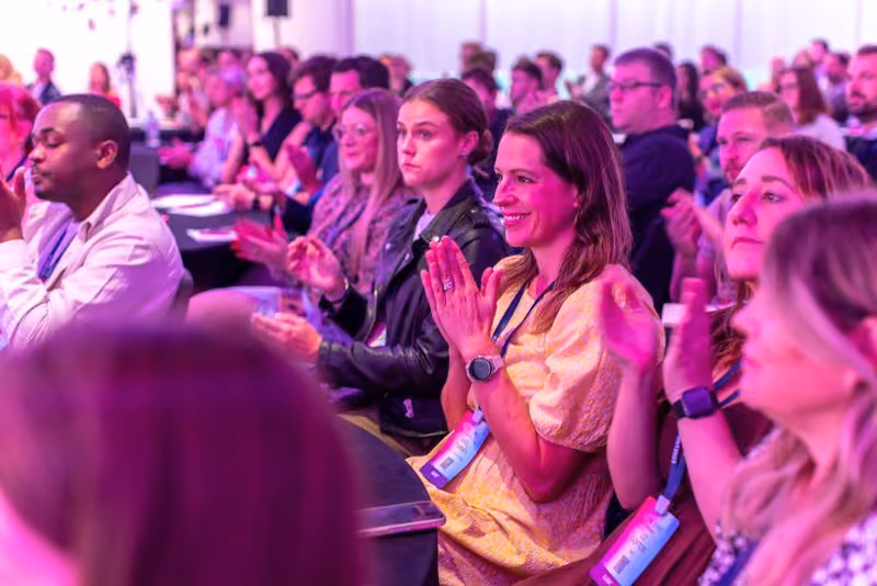 Audience clapping at Movable Ink Think Summit