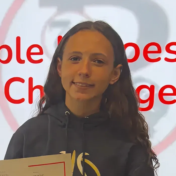 Iris Ferraj headshot