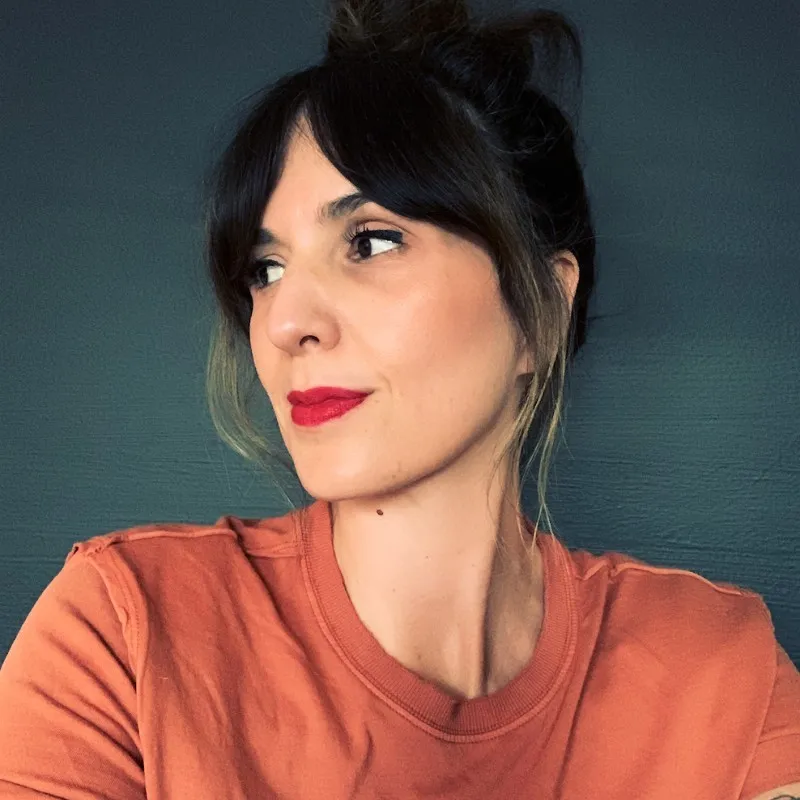 Portrait of Laurel Burton, CEO at Instrument.