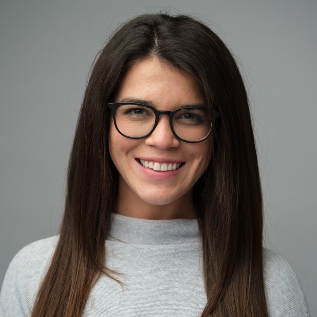 Portrait of Alexandria Petigna, Senior Product Marketing Manager at ɫƬ.