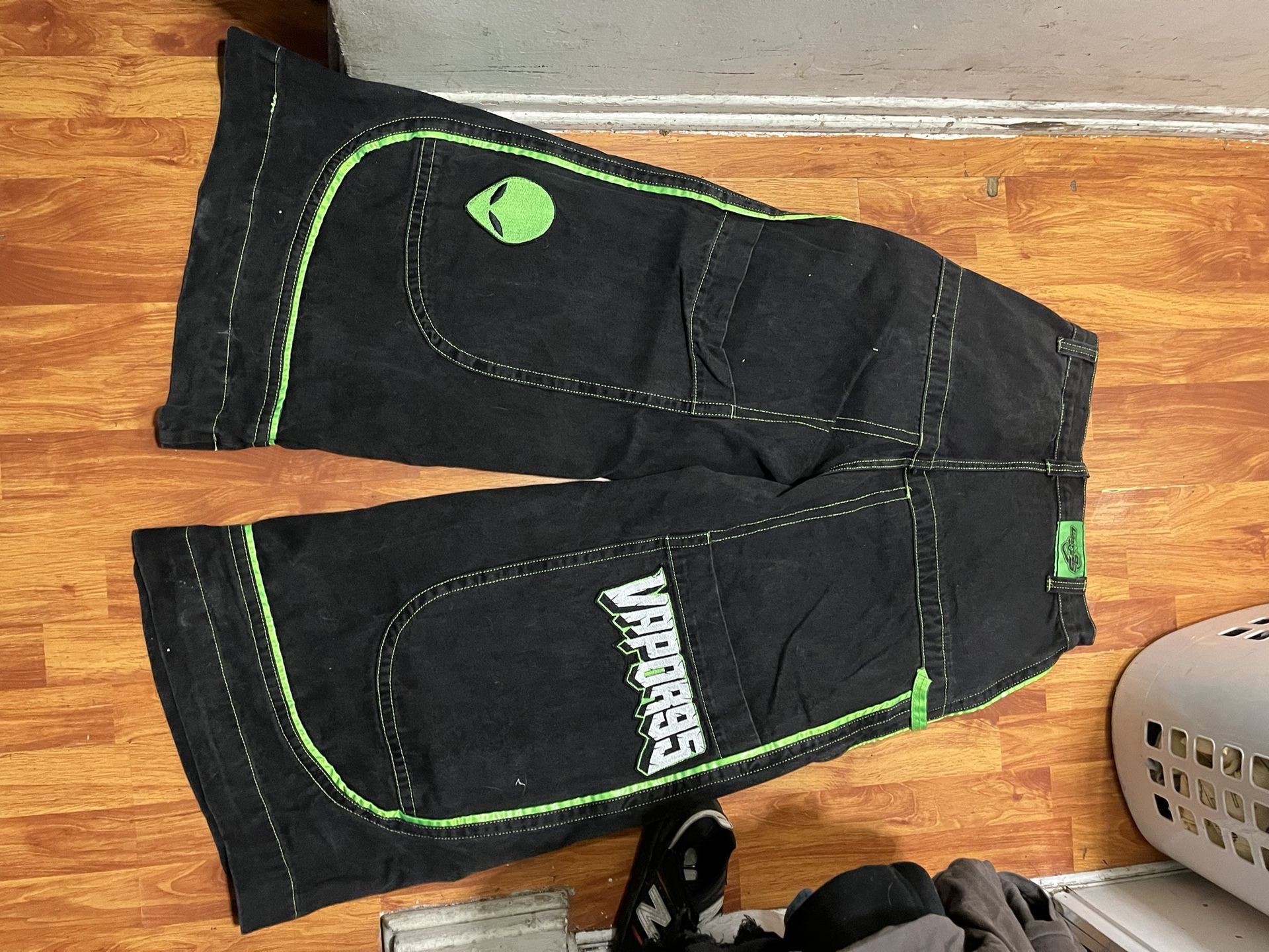 Abducted Wide Leg Denim Jeans