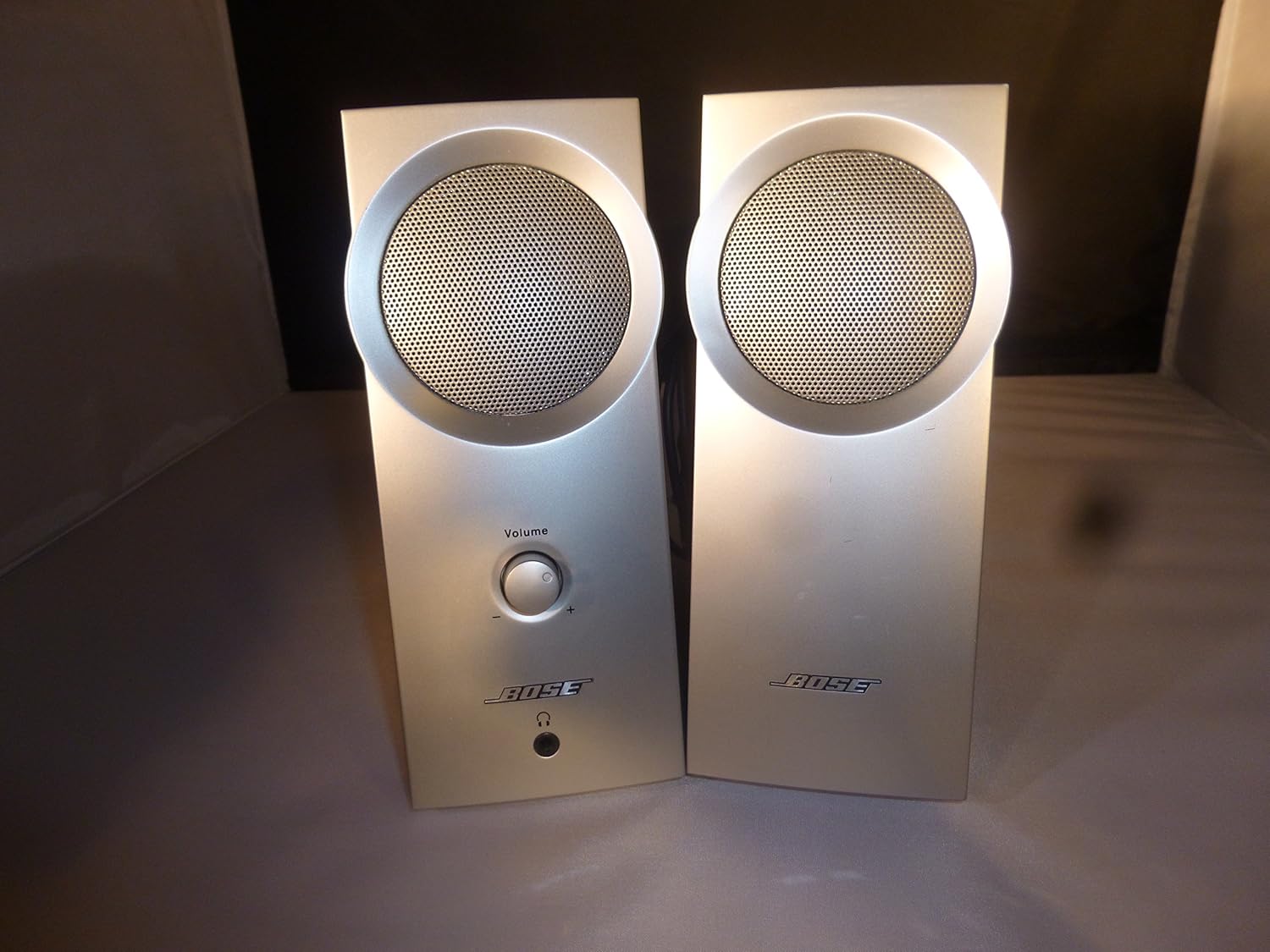 Companion 2; Multimedia Speaker System