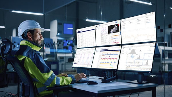 Engineers use TrendMiner Next Generation