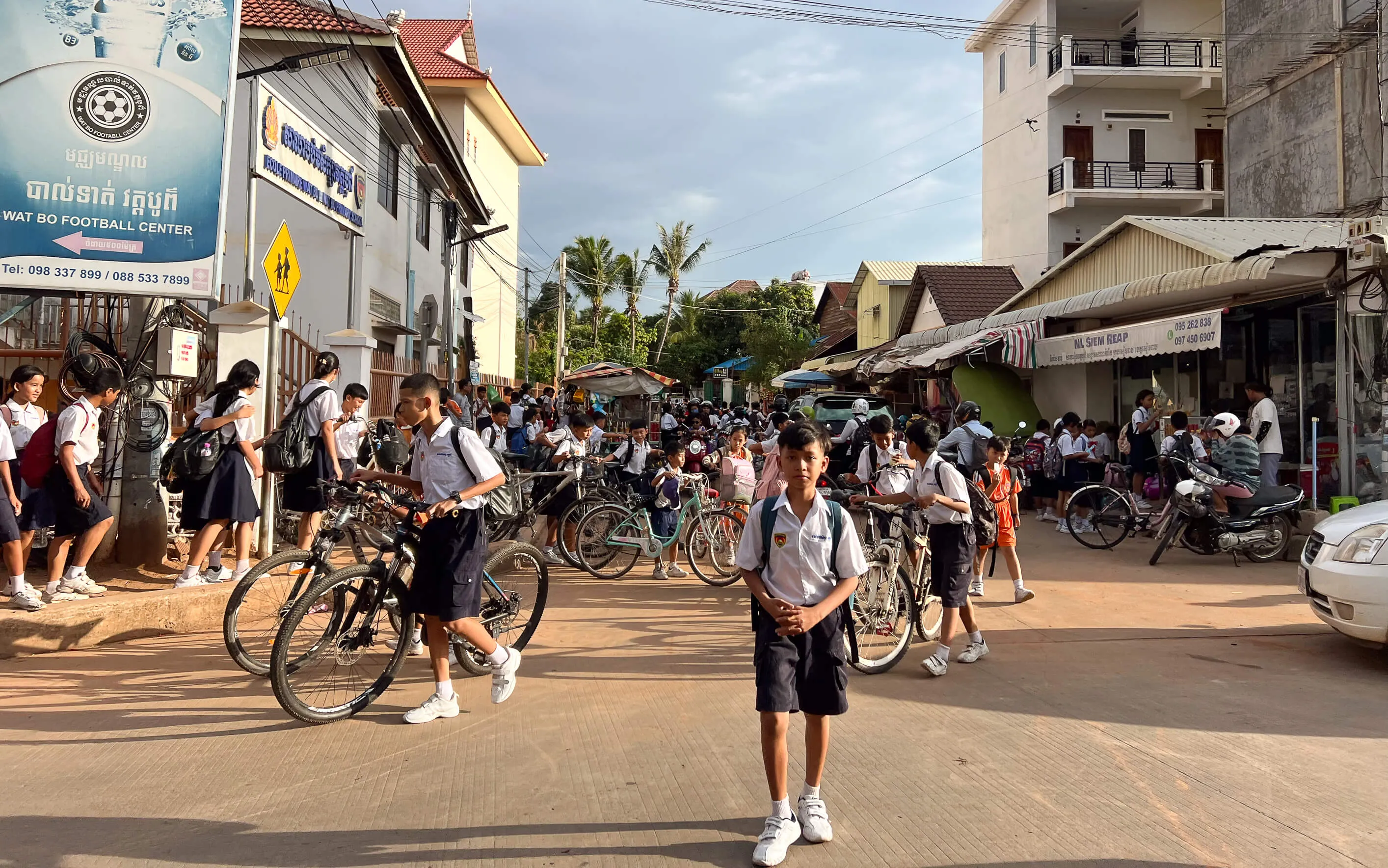 Schulschluss in Siem Reap