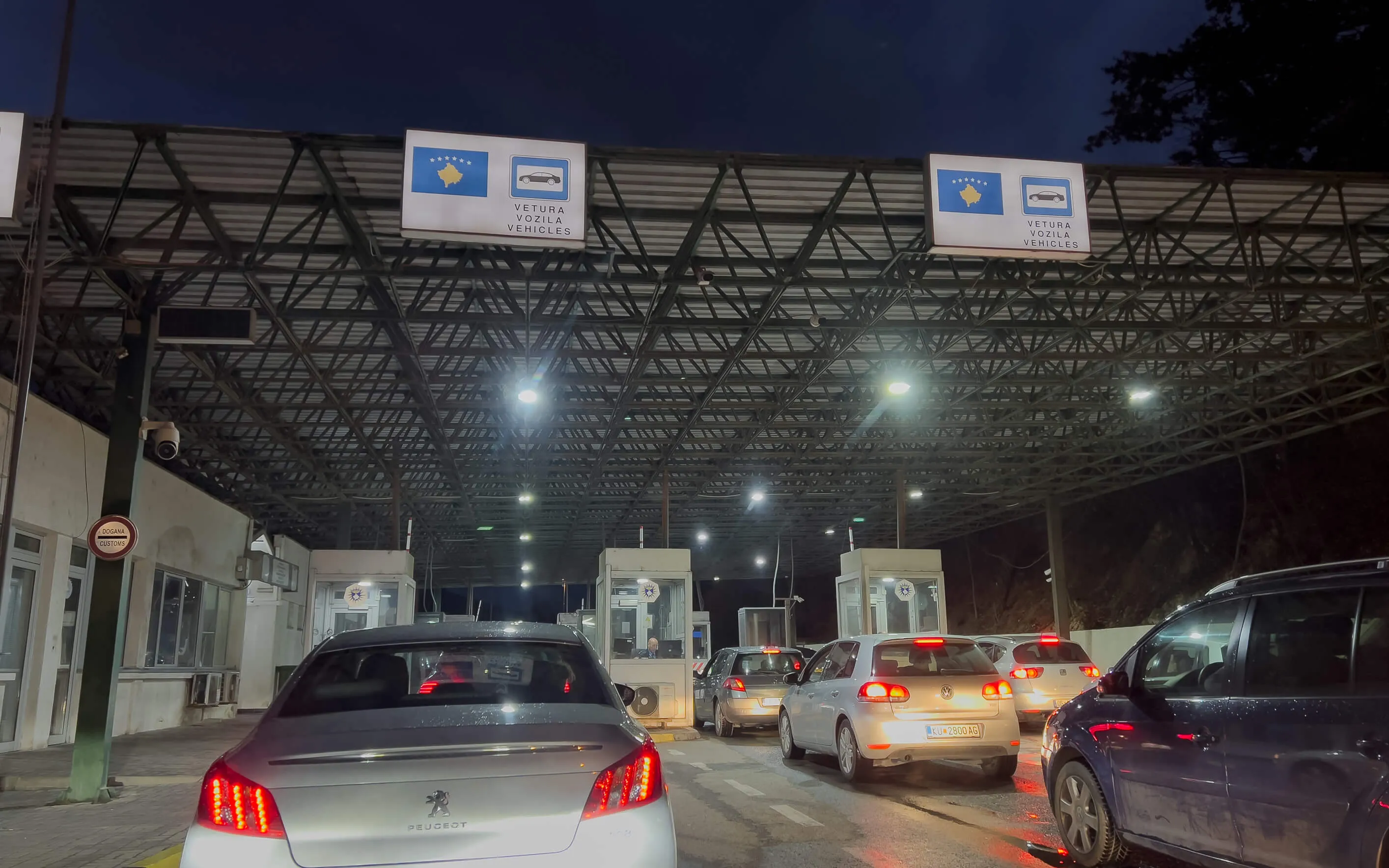 Grenzübertritt von Nordmazedonien in den Kosovo