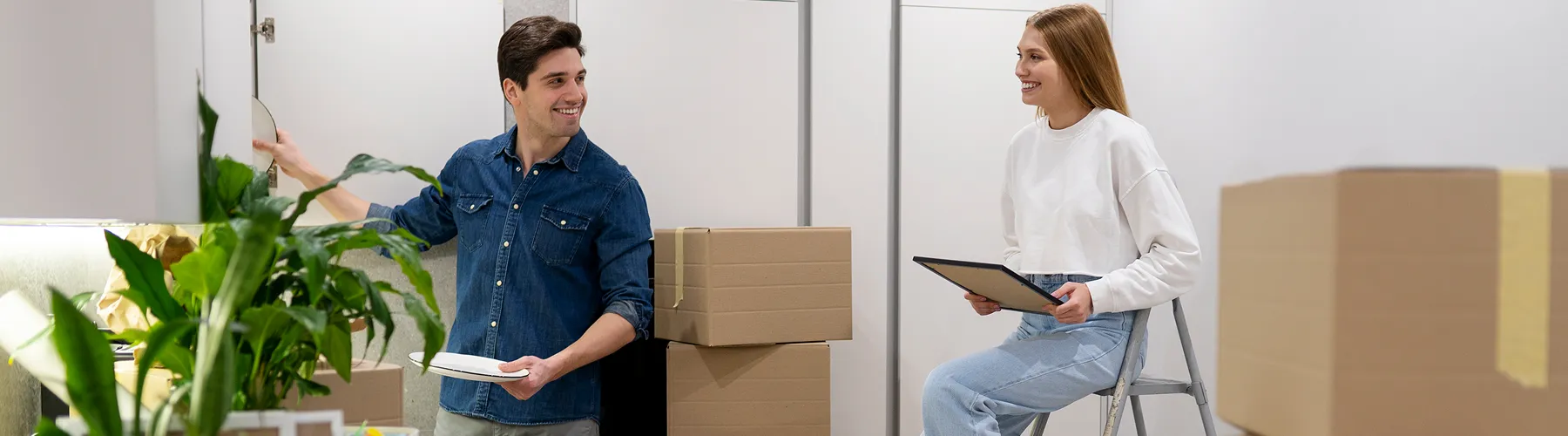 employee arriving at a fully furnished corporate relocation apartment.