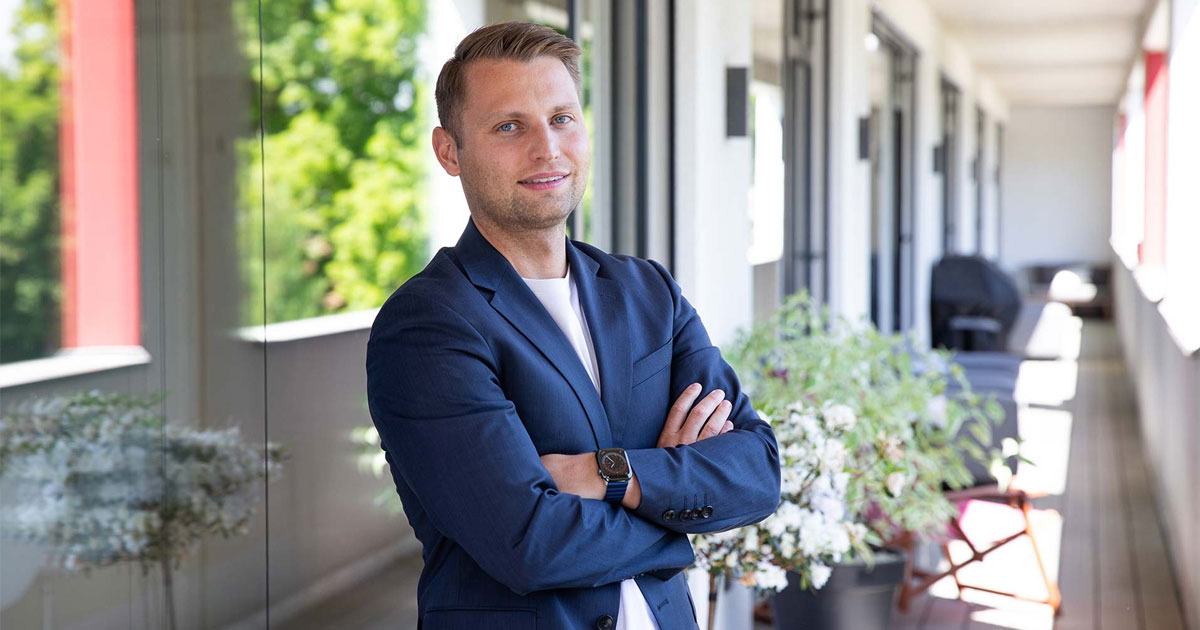 Steuerberater David Kasper berät zur steuerfreien Vermögensübertragung zu Lebzeiten.