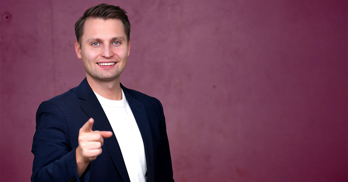 Steuerberater David Kasper erklärt die Vor- und Nachteile im Unternehmenskauf