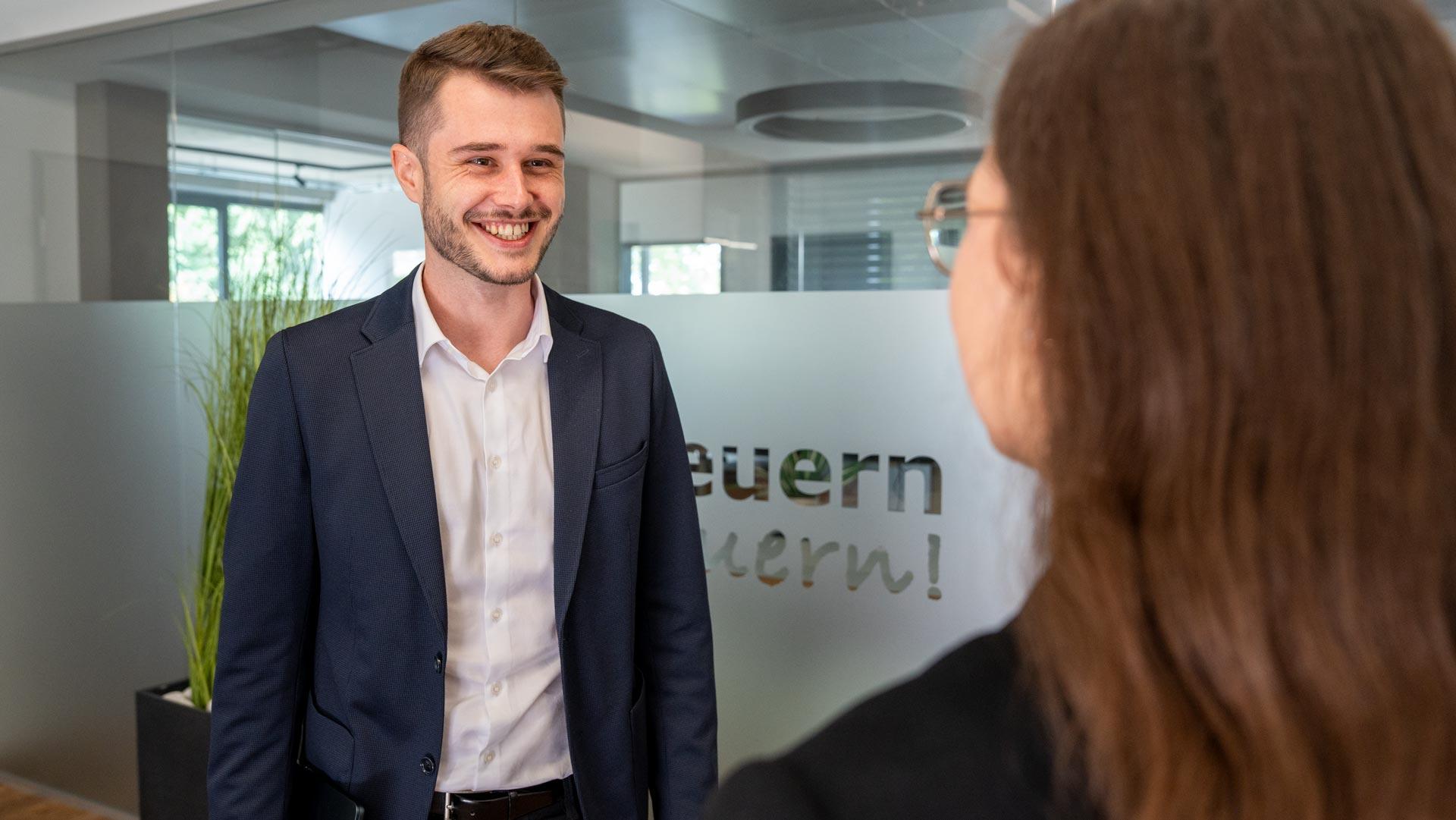Kollegiale Abstimmung zur passenden Zielstruktur zwischen GmbH & Co. KG und GmbH