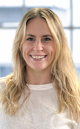 Head and shoulders photo of Anna Gandy.