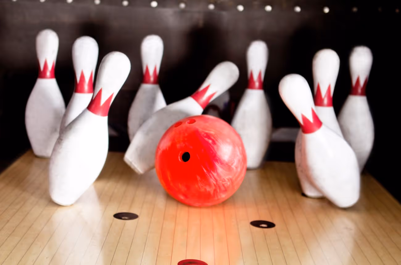 Bowling Spots in Hollywood, CA - Strike