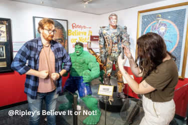Life-sized figures at Ripley's Believe It or Not!