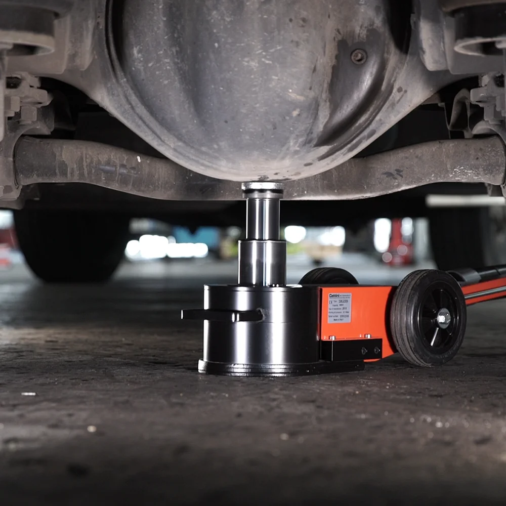 217mm Min-Height Compact Heavy Duty Jack - YAK 221/N