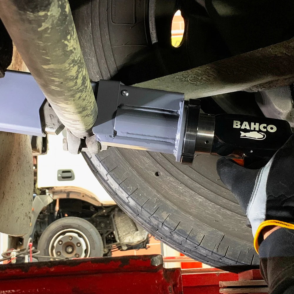 Josam Air Hammer for HGV Wheel Alignment