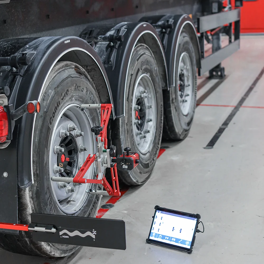 Keeping trailers on the straight and narrow
