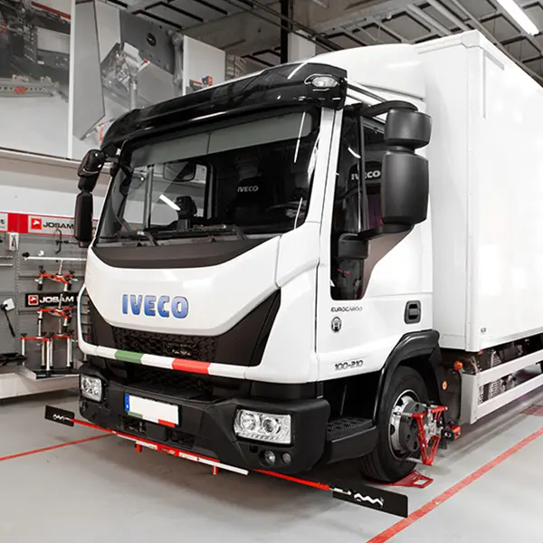 Cam-aligner for Iveco Workshops