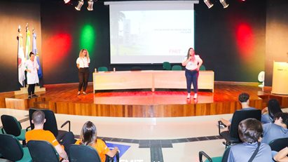 Colégio Skema 10 visita a FMIT