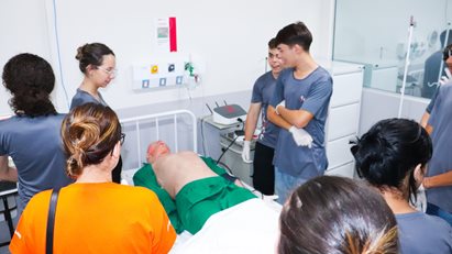 Colégio Skema 10 visita a FMIT