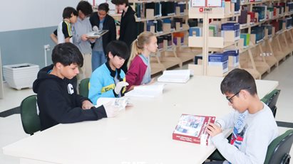 Colégio Genesis realiza visita guiada no campus da FMIT | Afya