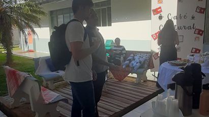 Café Cultural Celebra o Dia do Estudante