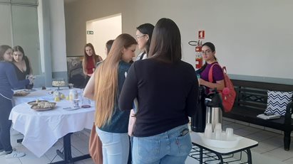 Café Cultural Celebra o Dia do Estudante