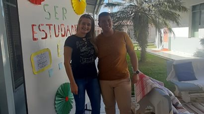 Café Cultural Celebra o Dia do Estudante
