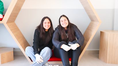 Turmas do Ensino Médio do Colégio Major João Pereira visitam a FMIT