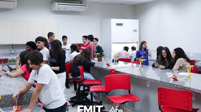Colégio Laser de São Lourenço/MG visita a Faculdade de Medicina de Itajubá