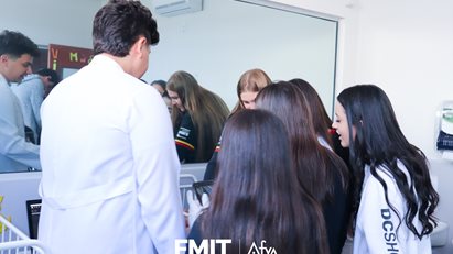 Ensino Médio do Colégio Sagrado Coração de Jesus visita a FMIT