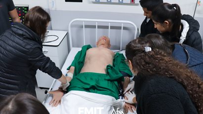 Instituto Mário Brangança realiza uma visita a nossos laboratórios