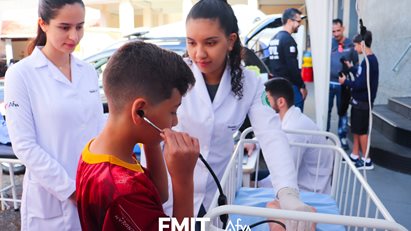 FMIT | Afya marca presença no evento 'Mostra de Profissões' do Colégio Sagrado Coração de Jesus
