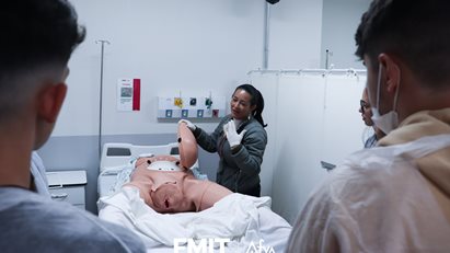 Colégio Anglo realiza visita-guiada em nossa Unidade