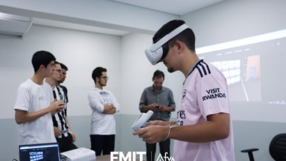 Colégio Anglo realiza visita-guiada em nossa Unidade