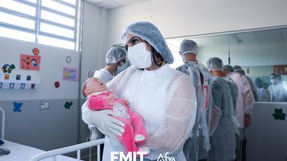 Colégio Anglo realiza visita-guiada em nossa Unidade