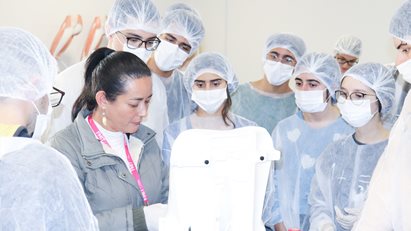 Colégio Anglo realiza visita-guiada em nossa Unidade