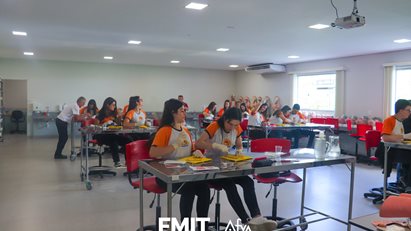 Colégio 1º de junho realiza visita-guiada em nosso campus