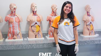 Colégio 1º de junho realiza visita-guiada em nosso campus