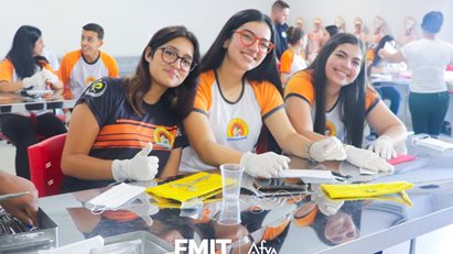 Colégio 1º de junho realiza visita-guiada em nosso campus